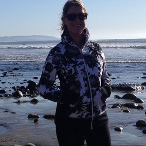 Lululemon B&W Floral Scuba Jacket!